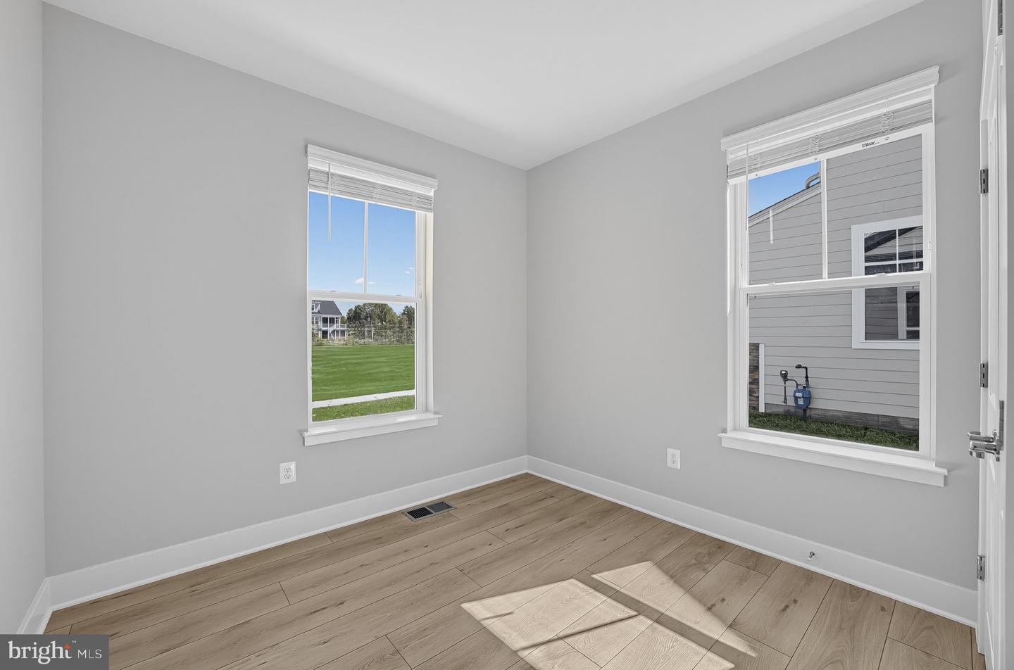 151 Kelly Way Property Photo 16