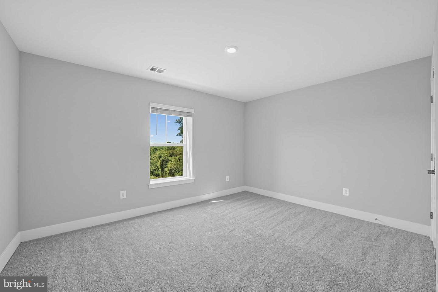 151 Kelly Way Property Photo 20