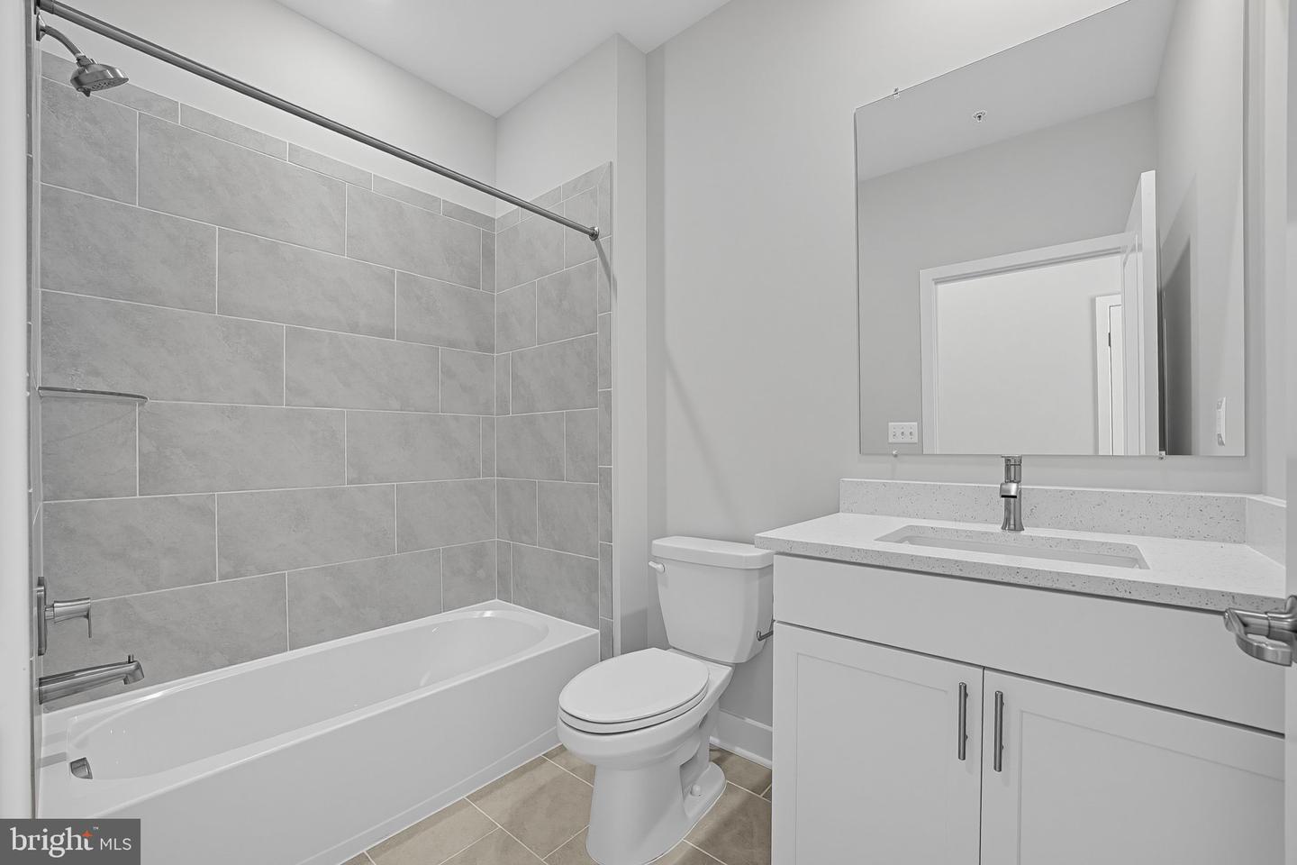 151 Kelly Way Property Photo 22