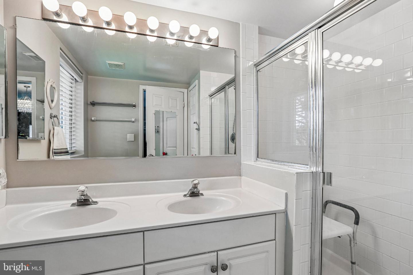 416 Rockfleet Rd #201 Property Photo 25