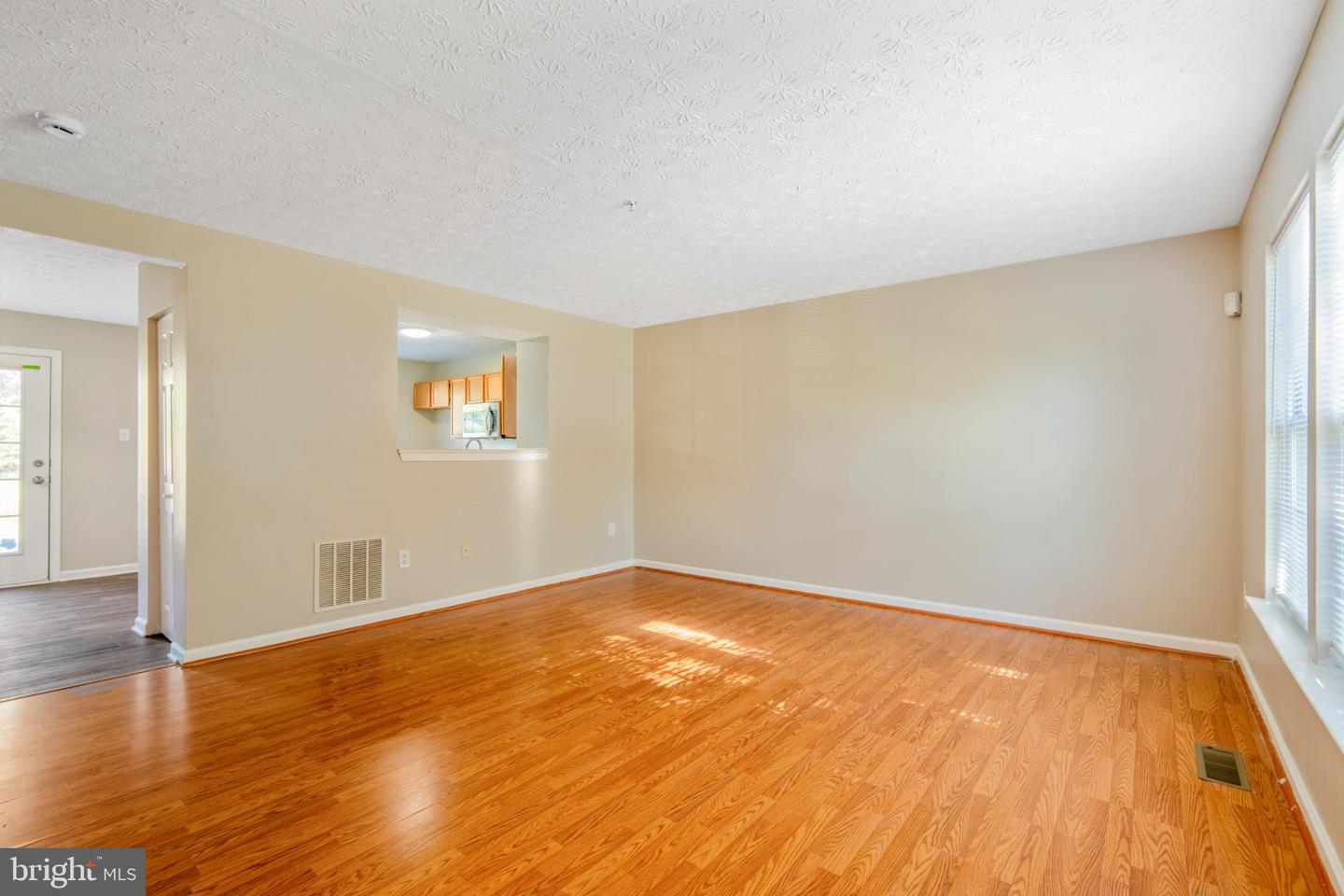 7807 Cornerstone Way Property Photo 8
