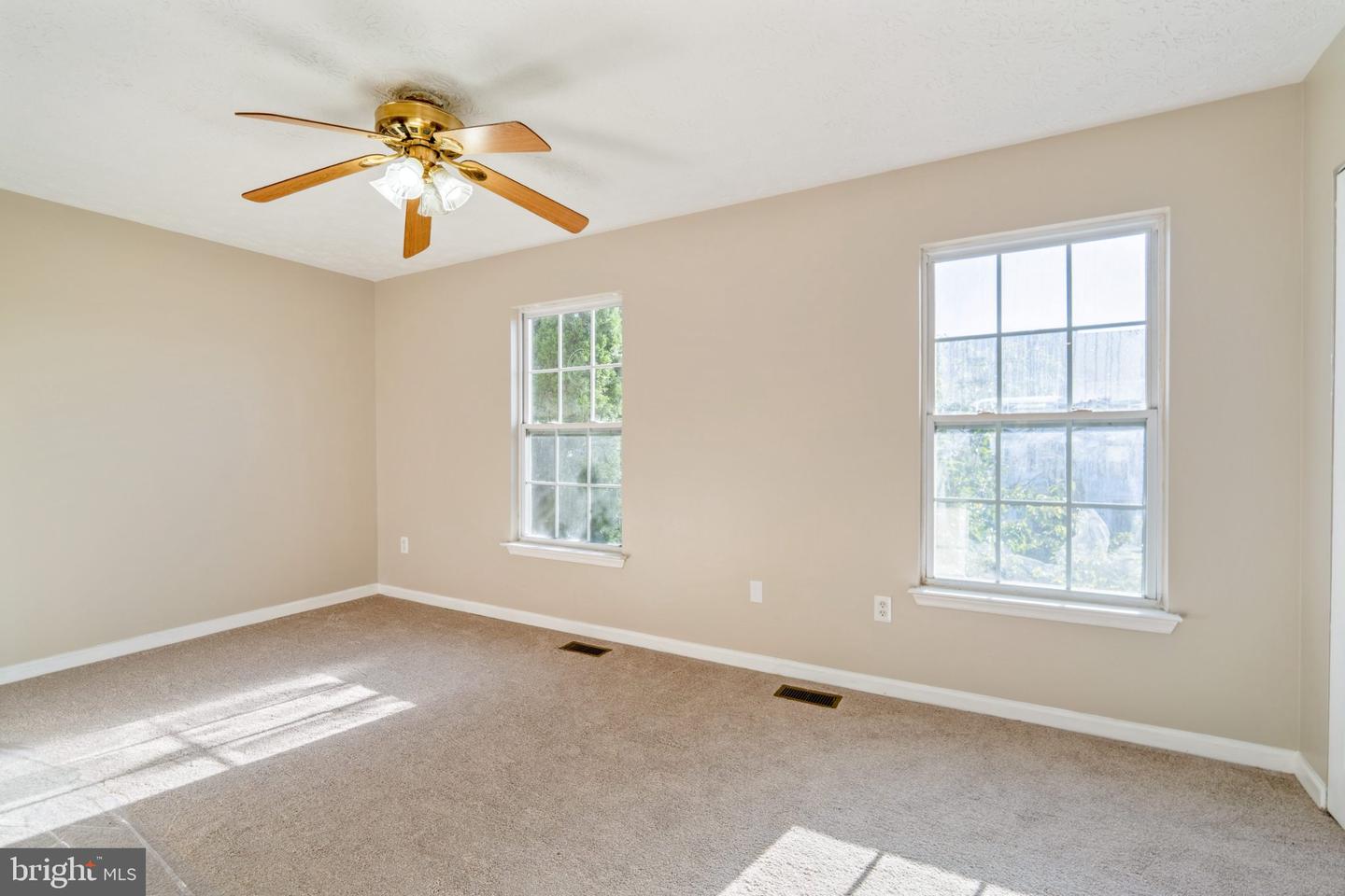 7807 Cornerstone Way Property Photo 15