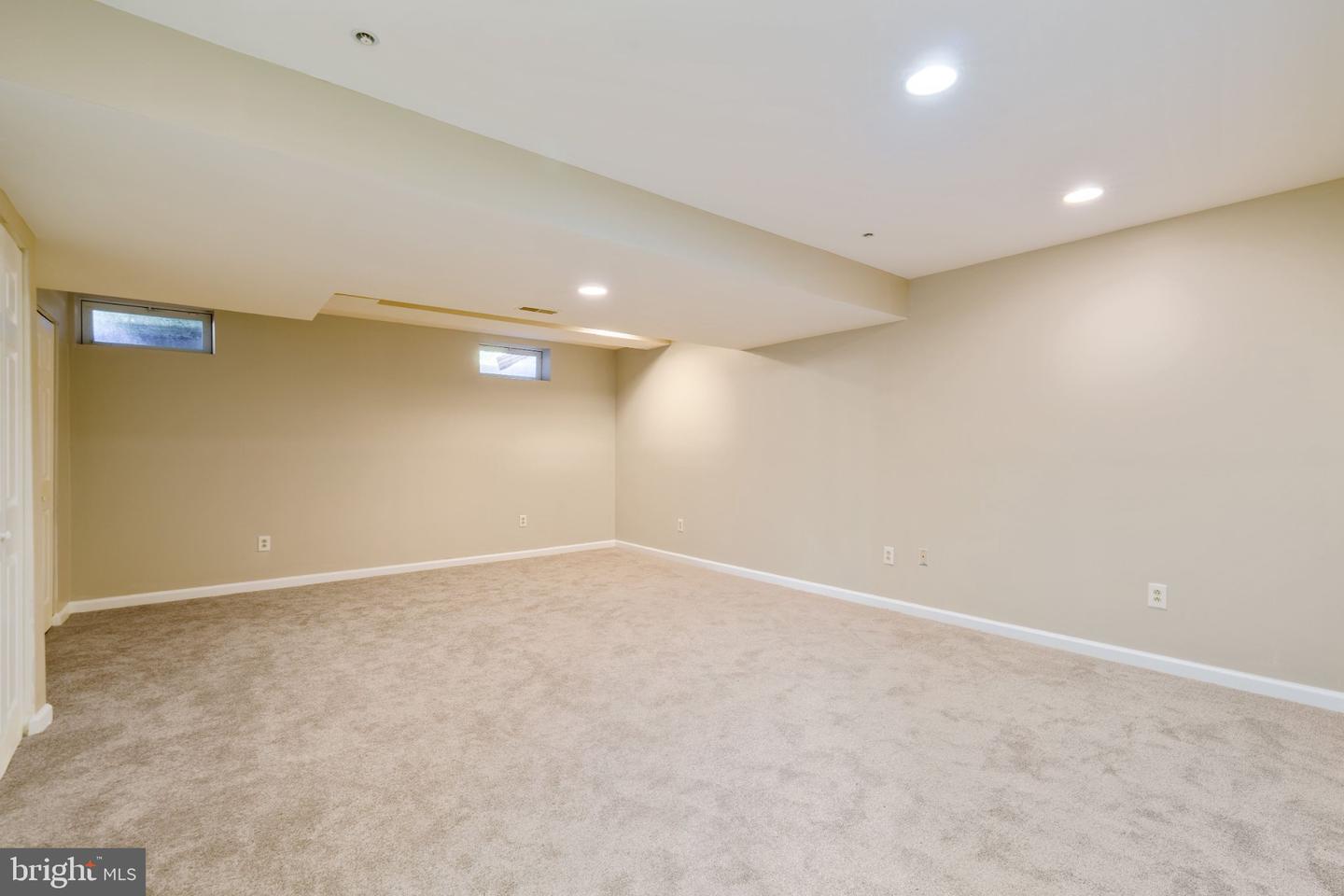7807 Cornerstone Way Property Photo 18