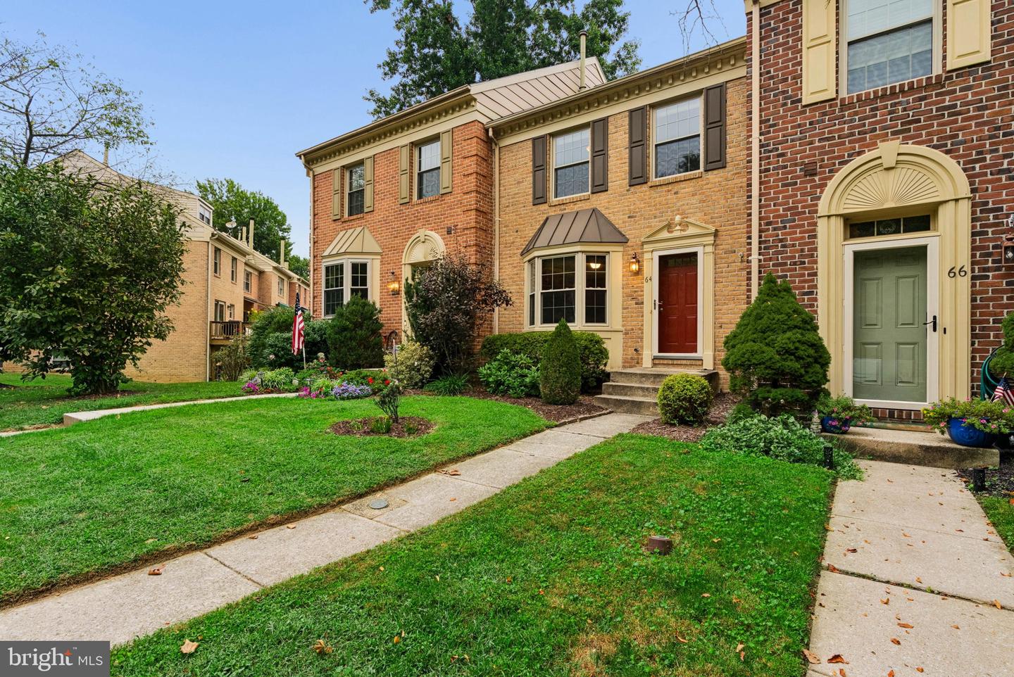 64 English Run Circle Property Photo 3