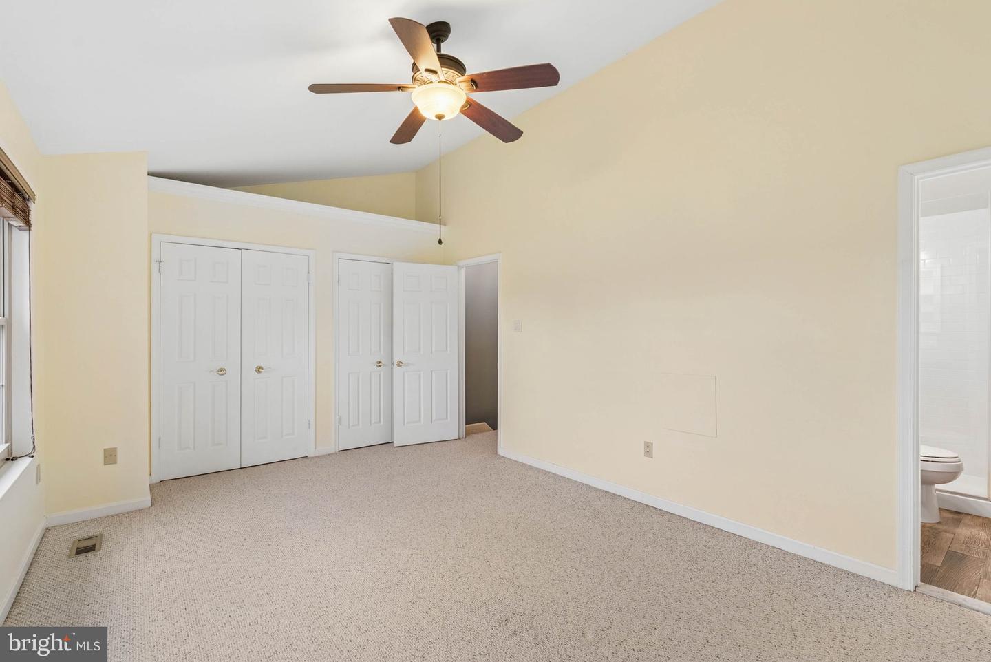 64 English Run Circle Property Photo 22