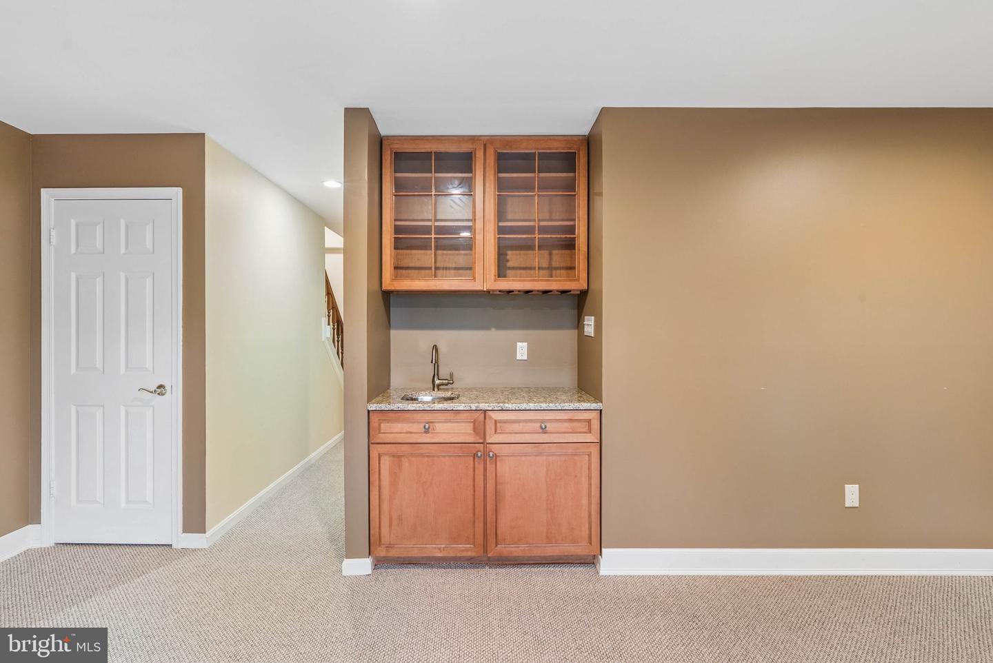 64 English Run Circle Property Photo 33