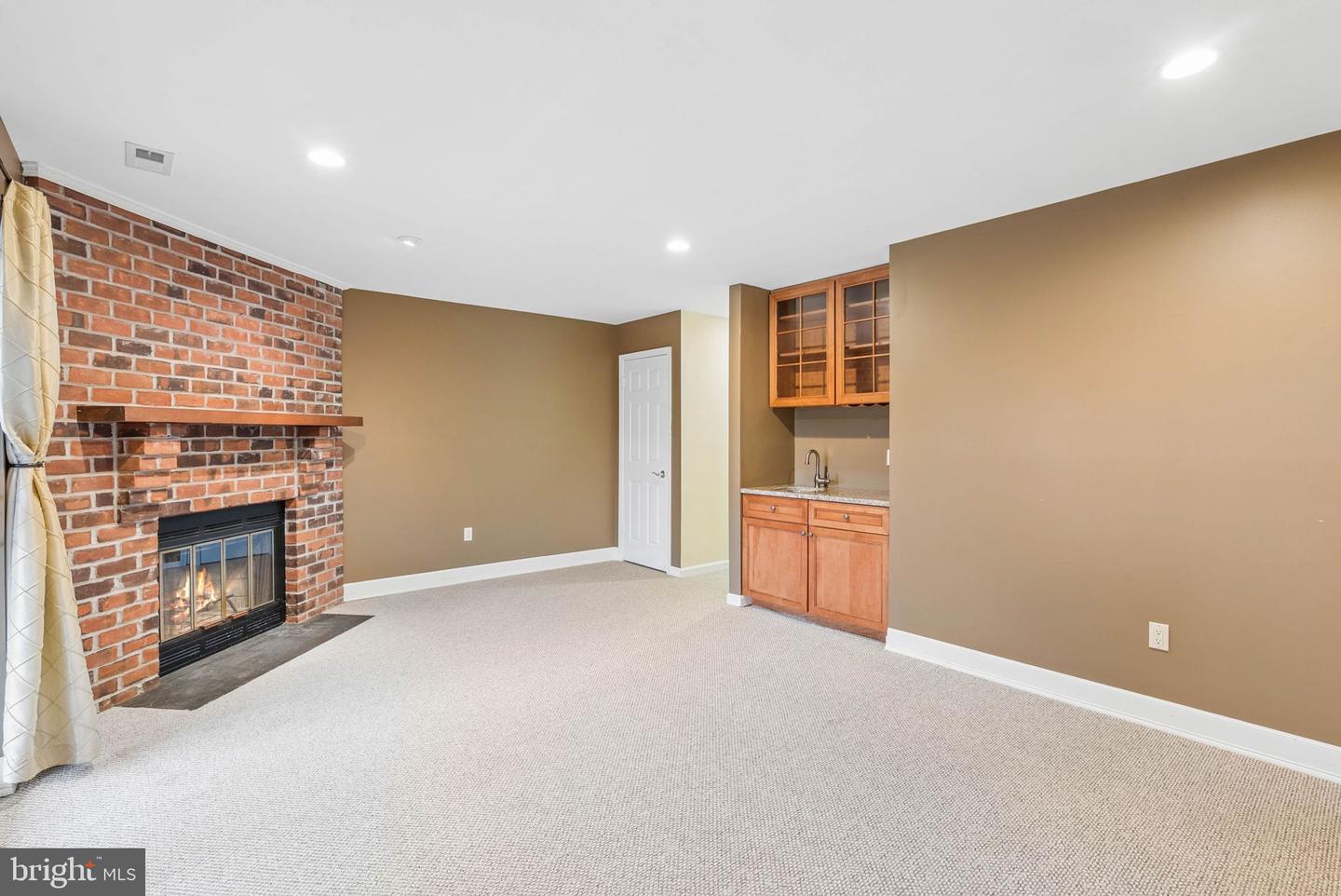64 English Run Circle Property Photo 35