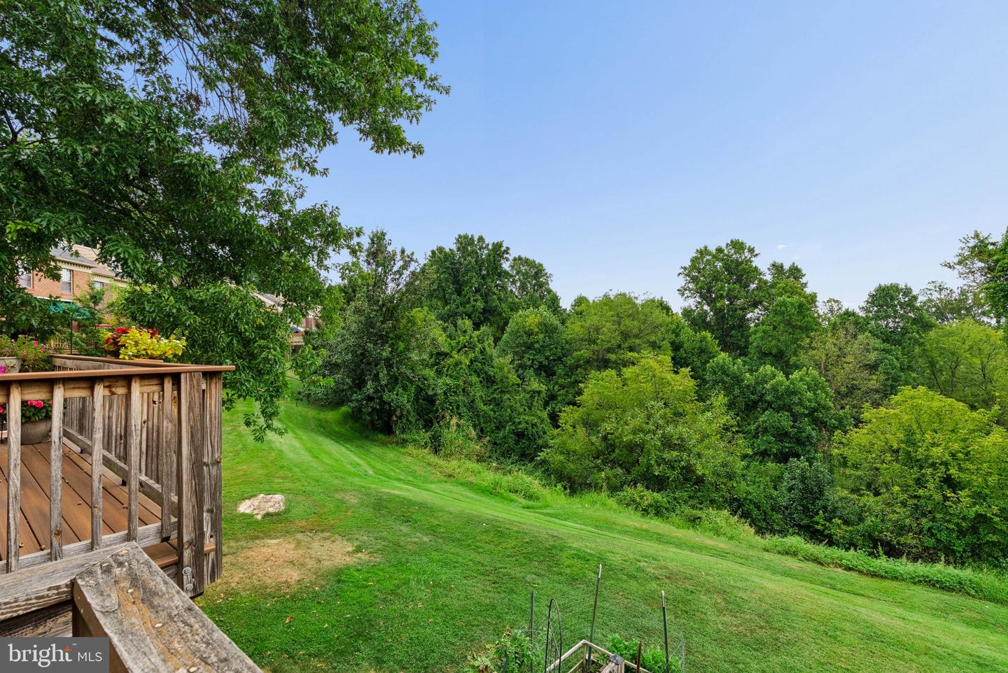 64 English Run Circle Property Photo 37