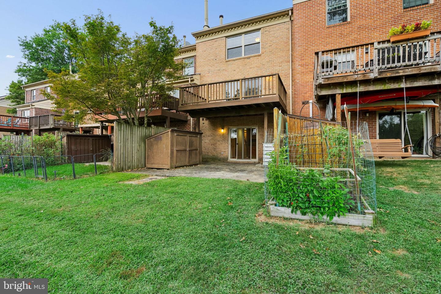 64 English Run Circle Property Photo 39