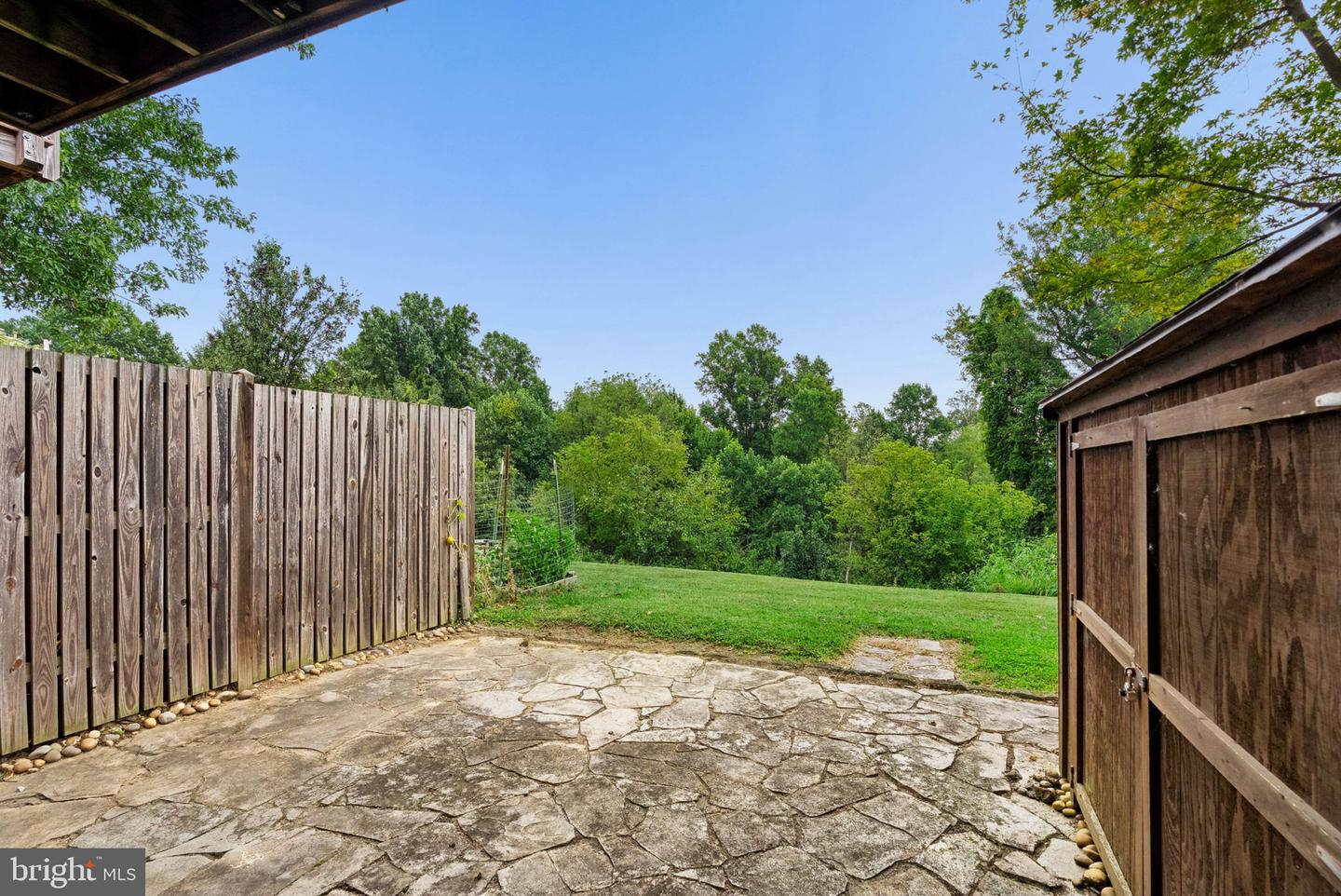 64 English Run Circle Property Photo 41
