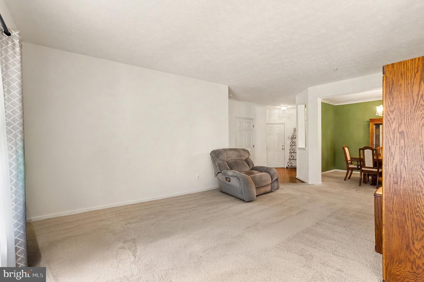 9503 Kingscroft Ter #k Property Photo 11