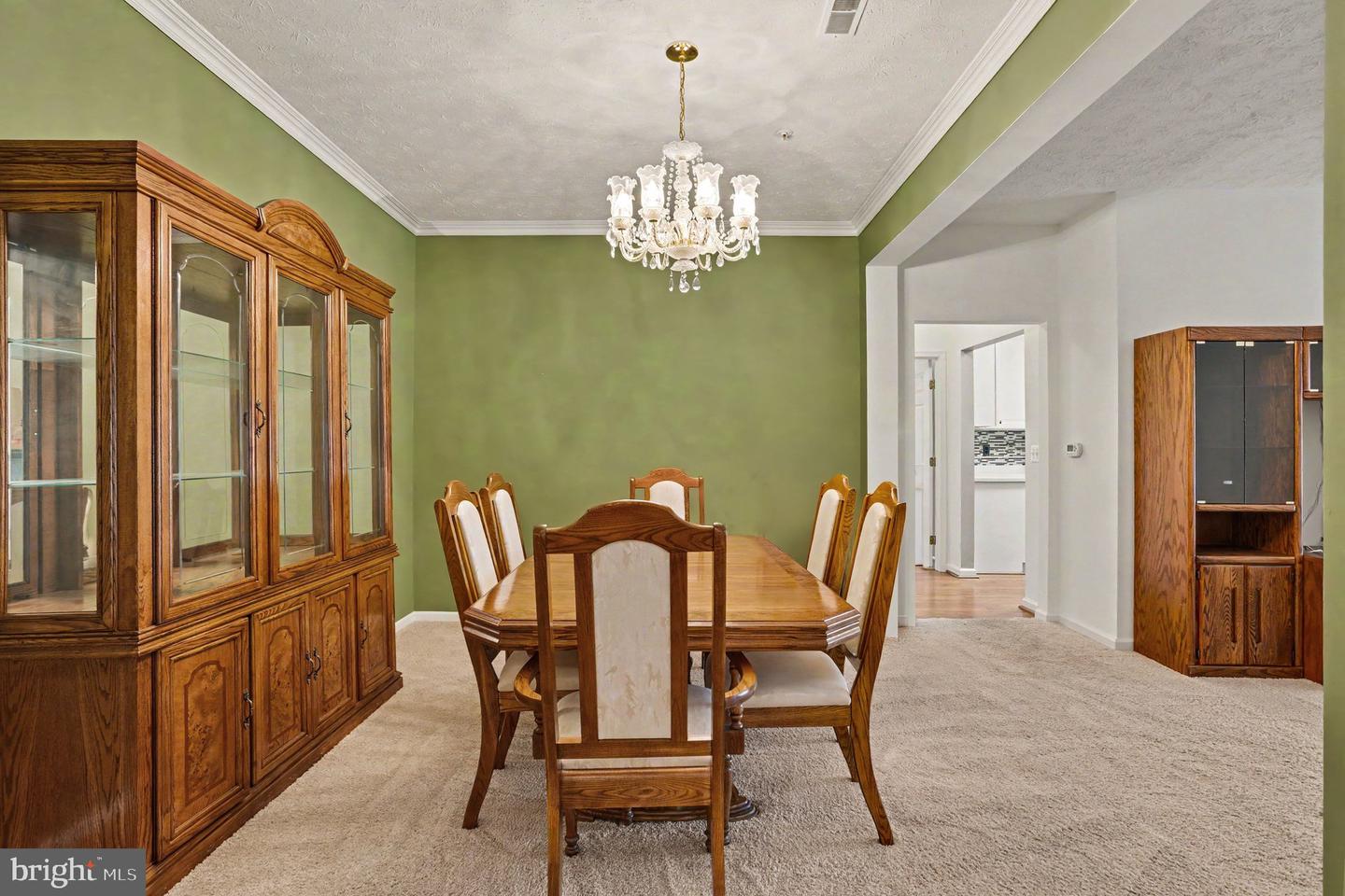 9503 Kingscroft Ter #k Property Photo 13