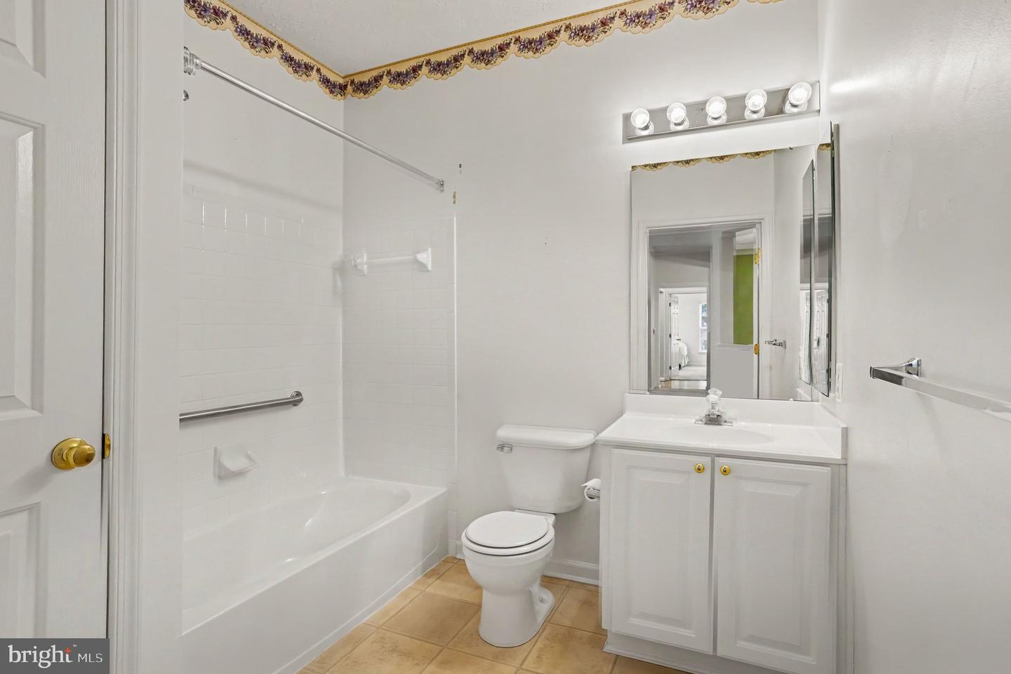 9503 Kingscroft Ter #k Property Photo 22