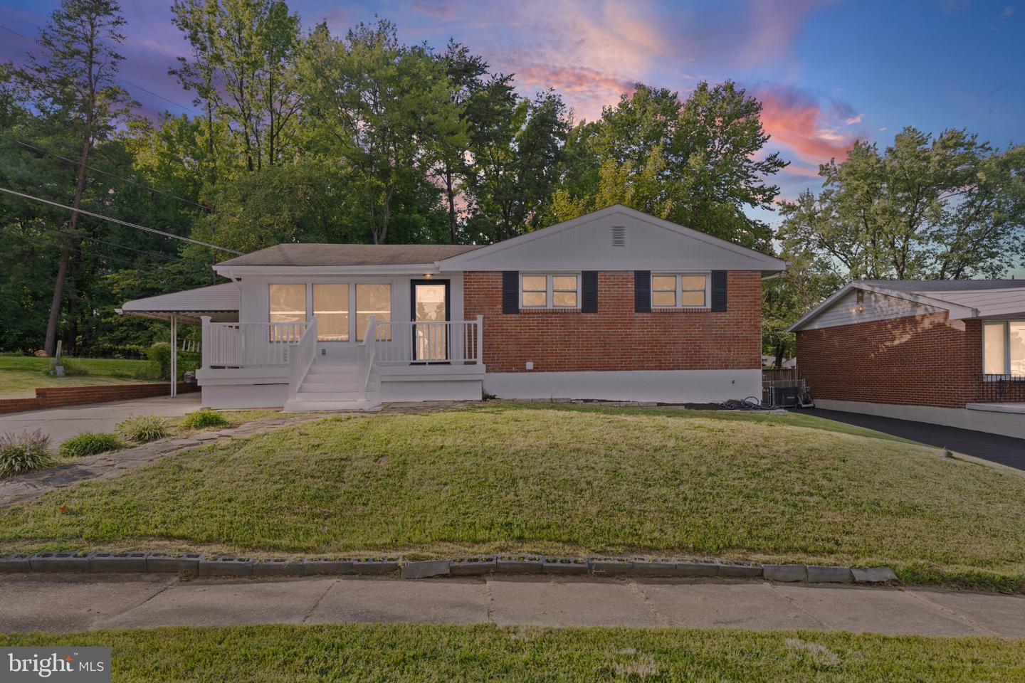 5608 Cynthia Ter Property Photo 1