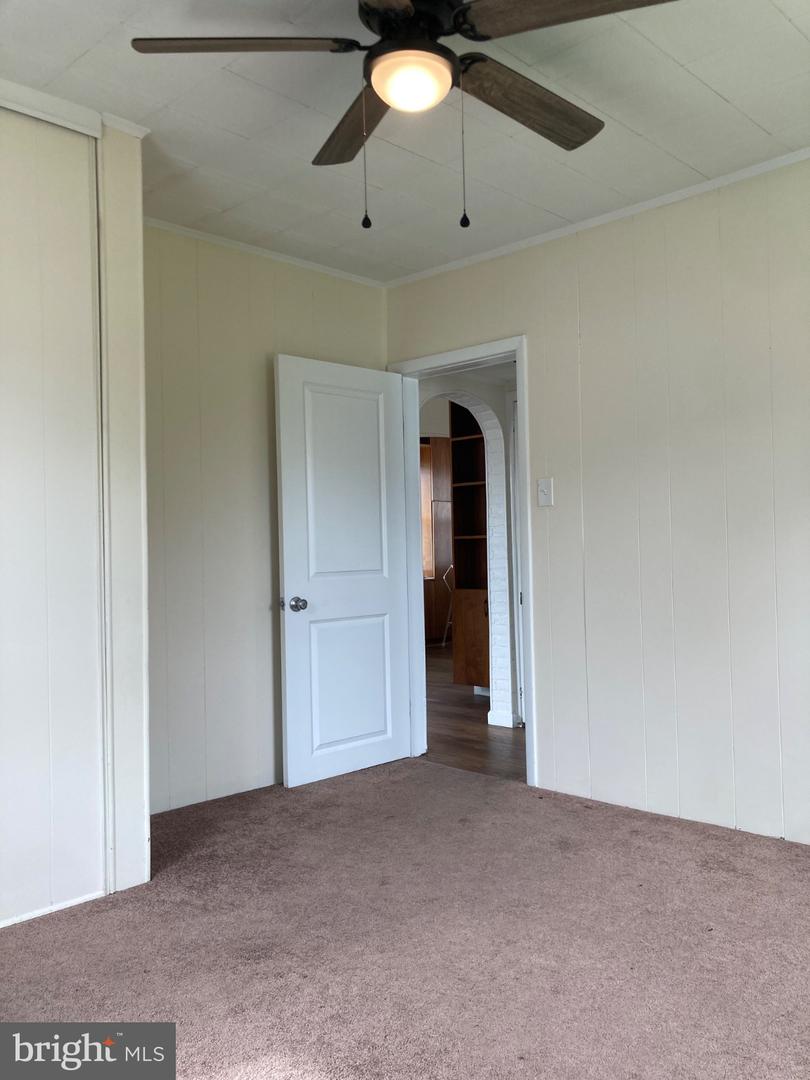 1607 Leslie Rd Property Photo 19