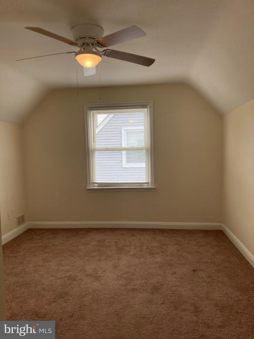 1607 Leslie Rd Property Photo 28