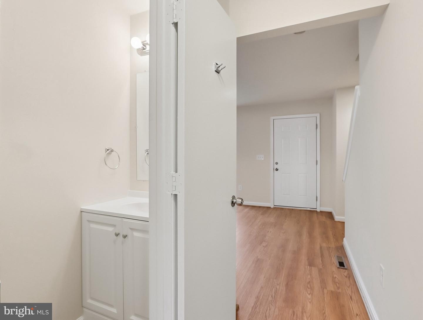 7203 Rutherford Green Cir Property Photo 6