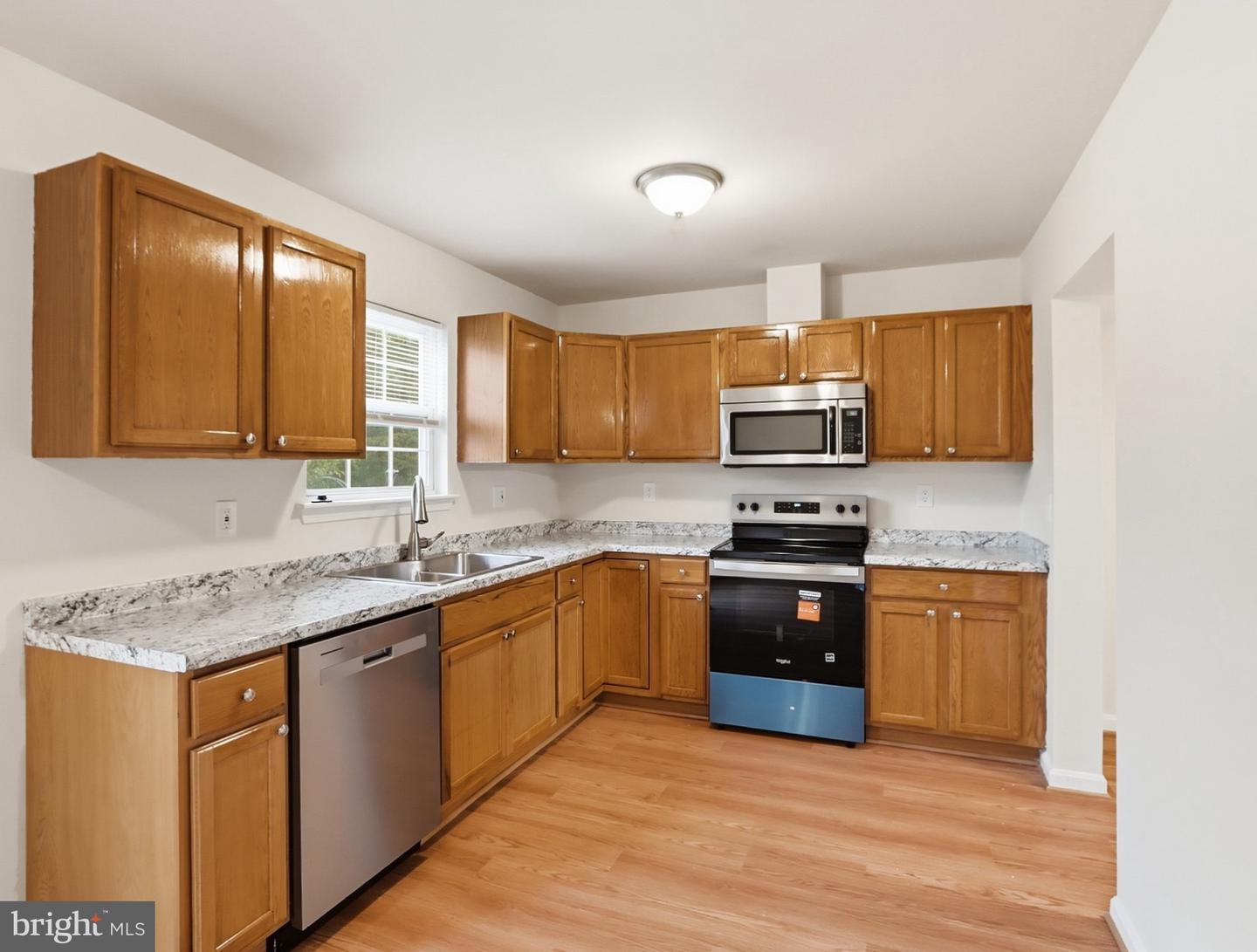 7203 Rutherford Green Cir Property Photo 8