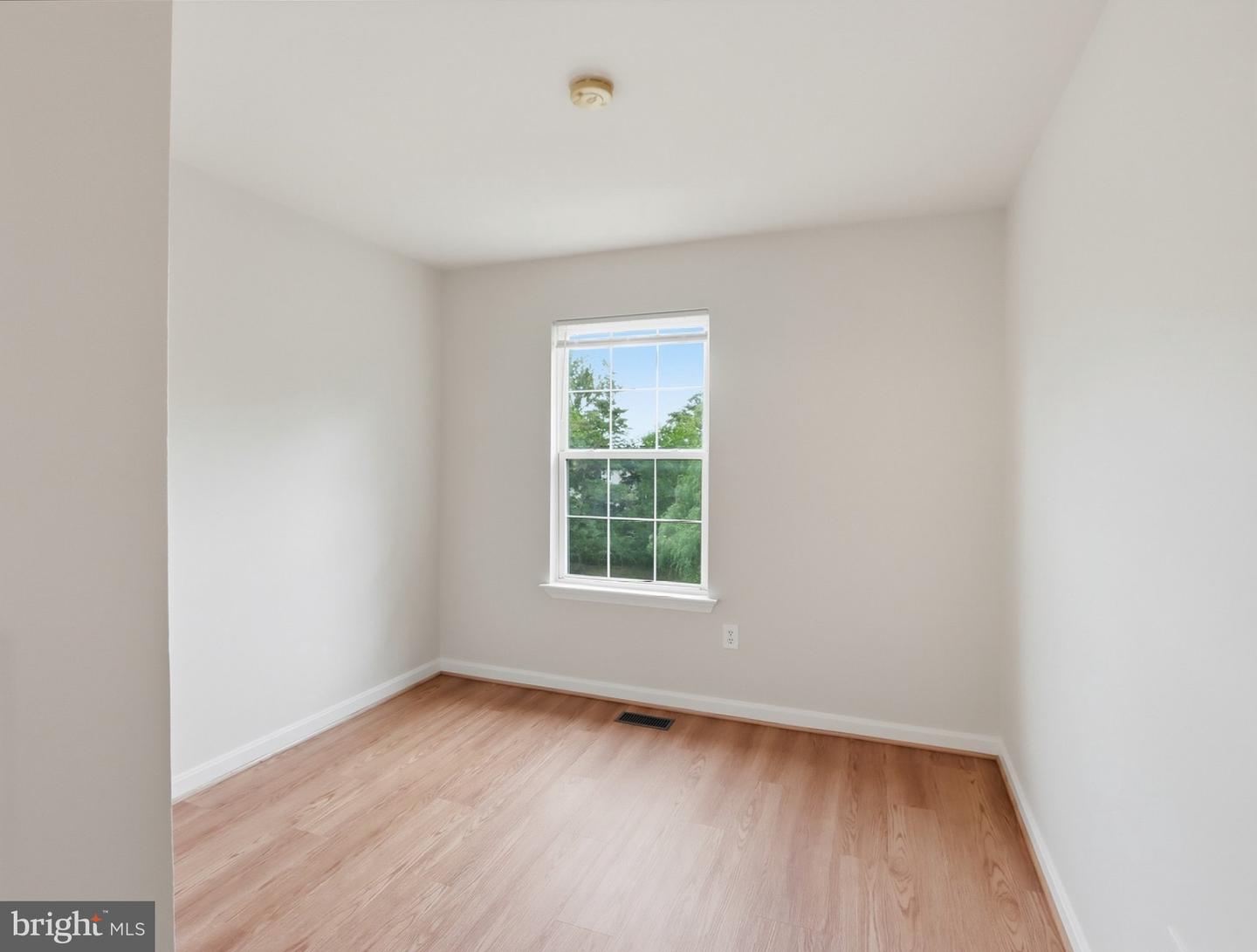 7203 Rutherford Green Cir Property Photo 17