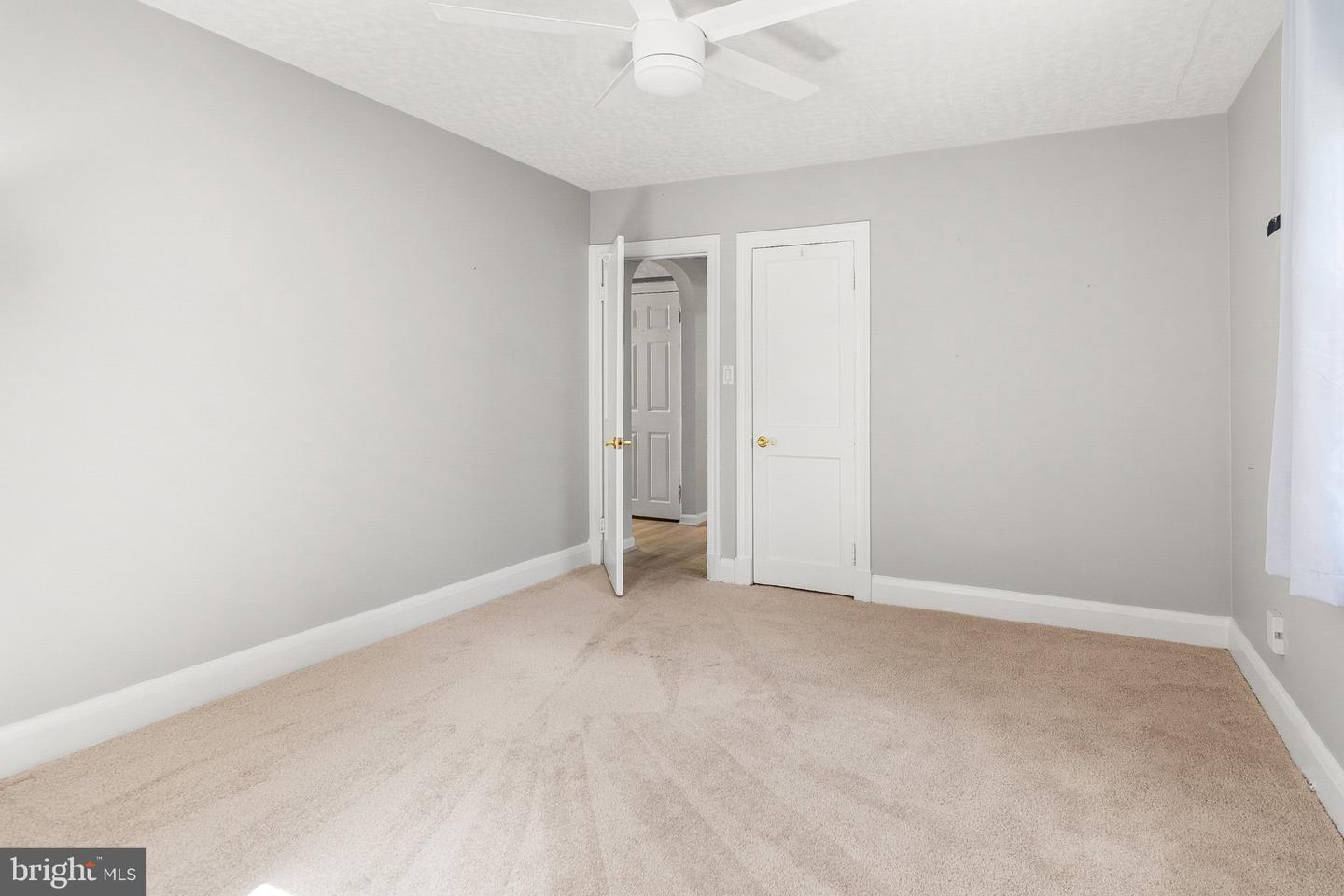 5203 Benson Ave Property Photo 15