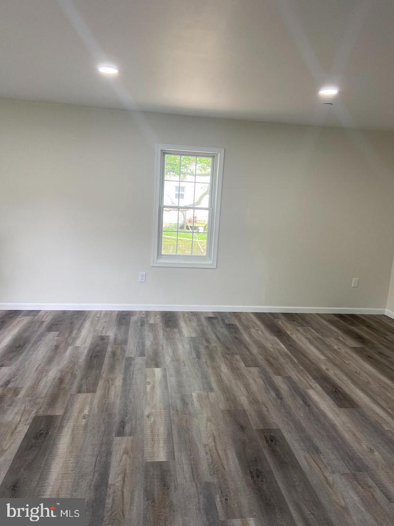 9 Slipstream Ct Property Photo 16