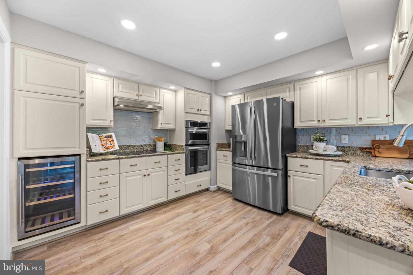 633 Budleigh Cir Property Photo 12