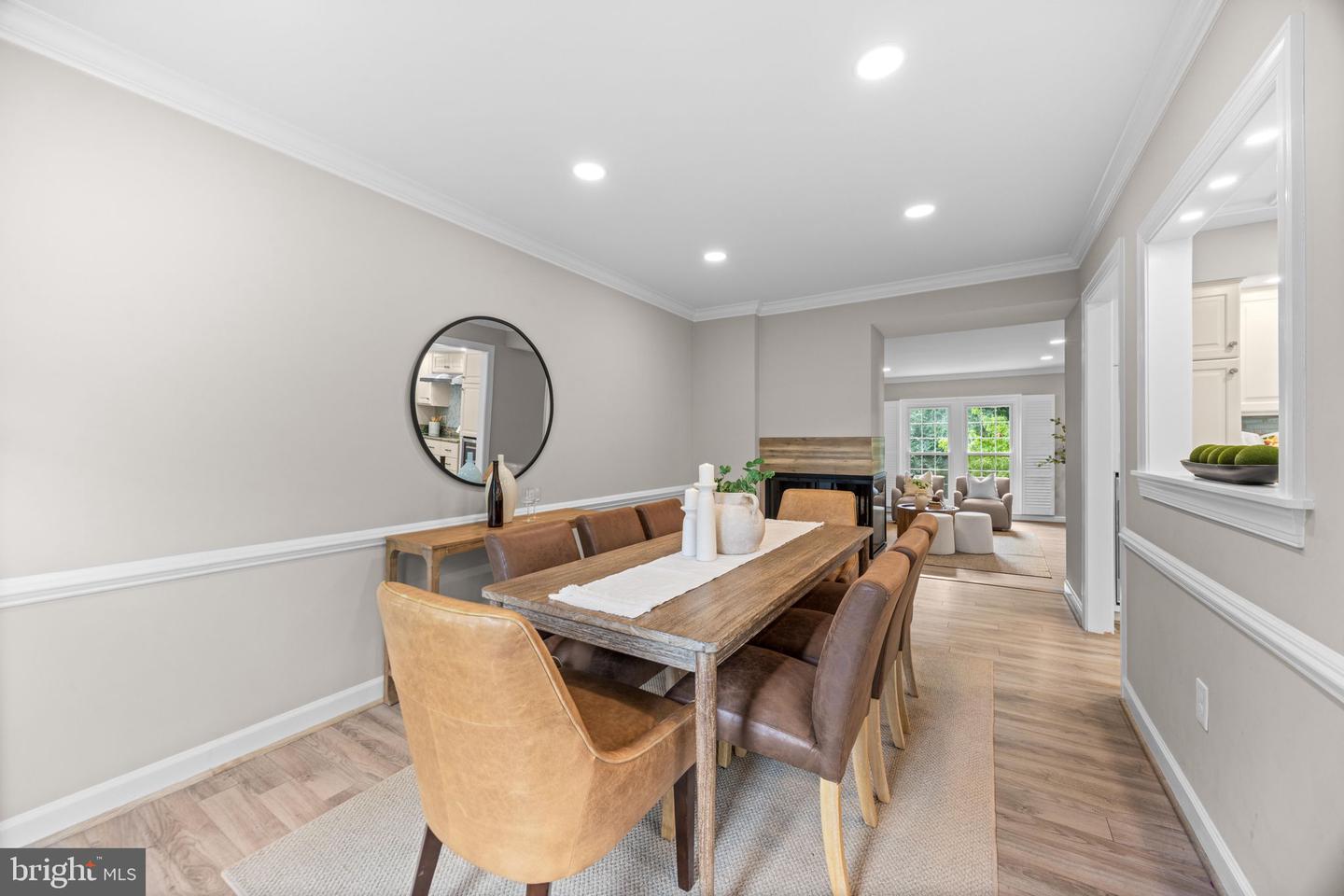 633 Budleigh Cir Property Photo 17