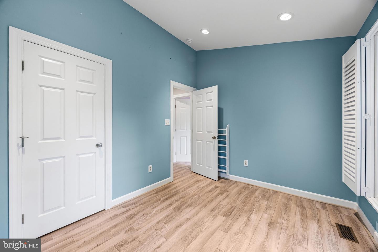 633 Budleigh Cir Property Photo 42