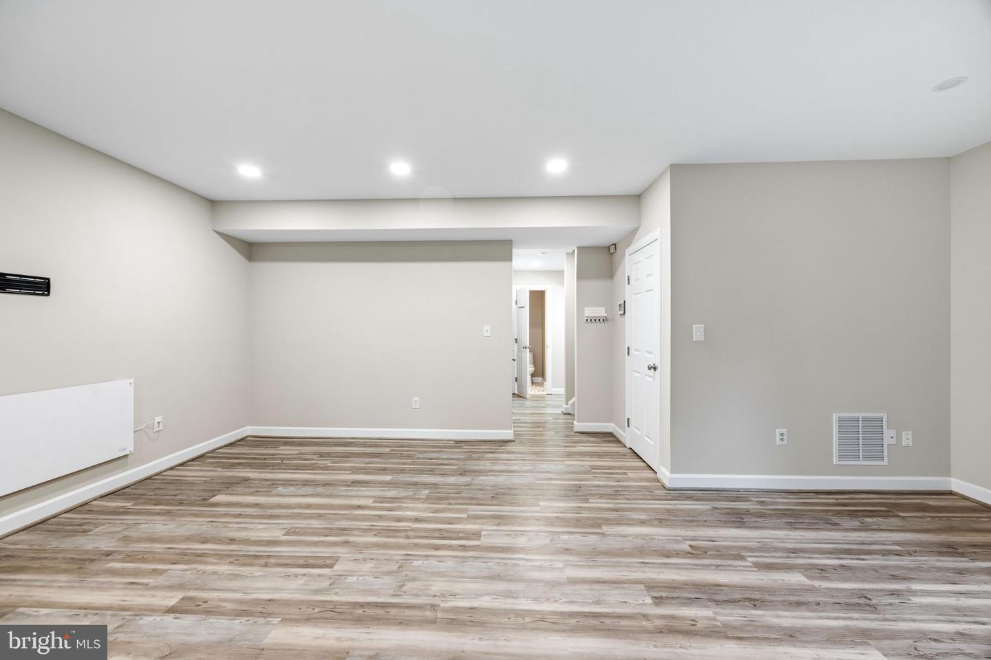 633 Budleigh Cir Property Photo 46