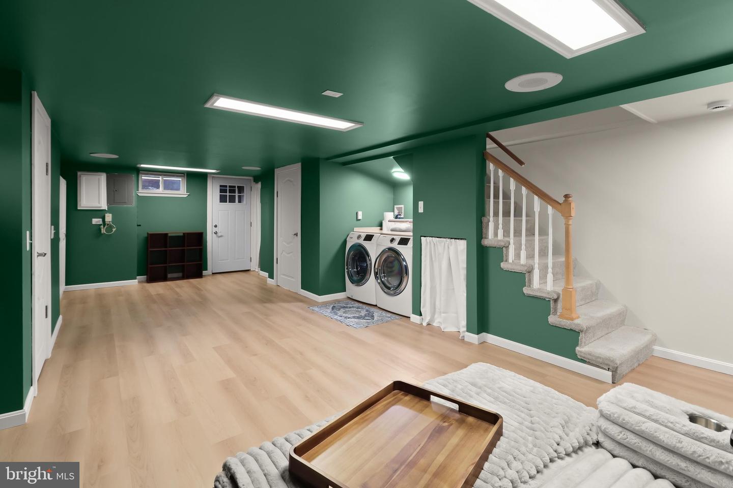 527 N Marlyn Ave Property Photo 36