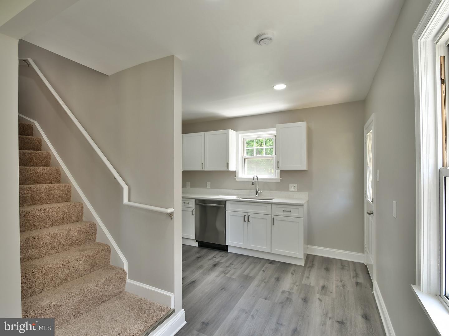 19 Pelczar Ave Property Photo 16