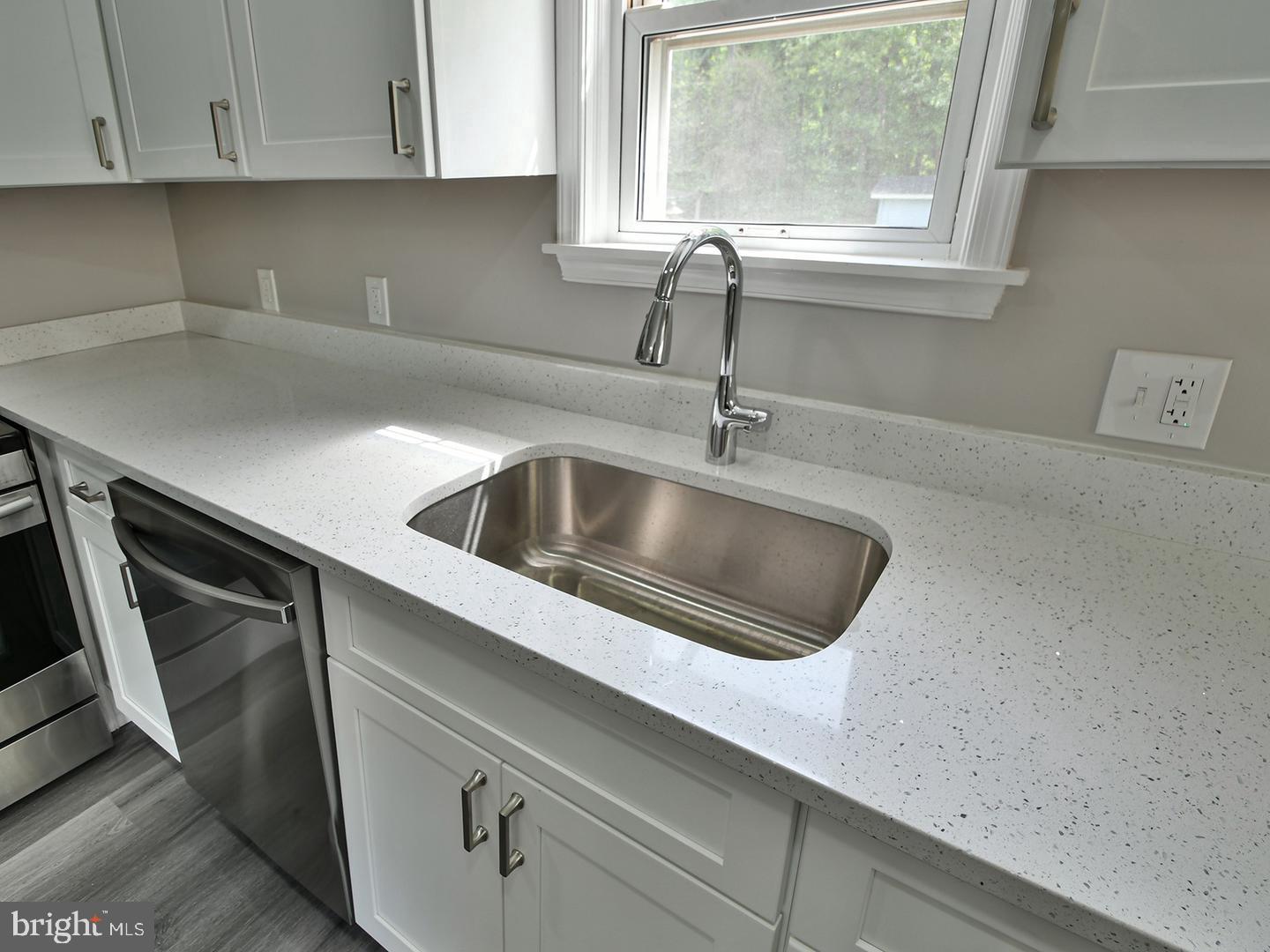 19 Pelczar Ave Property Photo 22