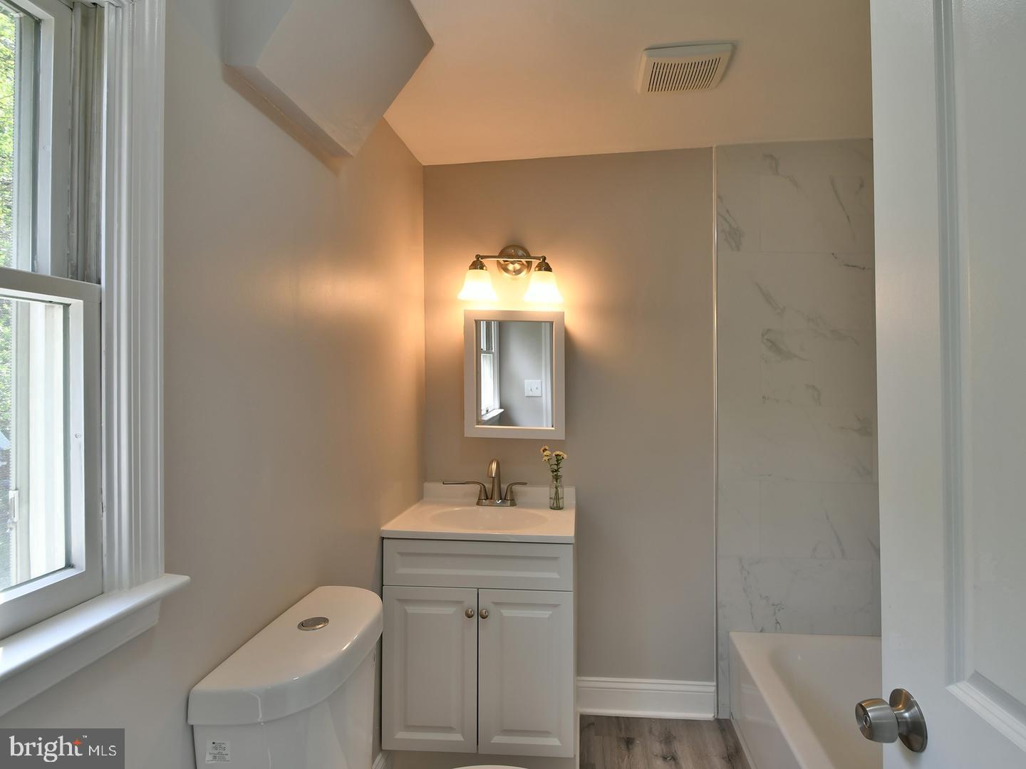 19 Pelczar Ave Property Photo 39