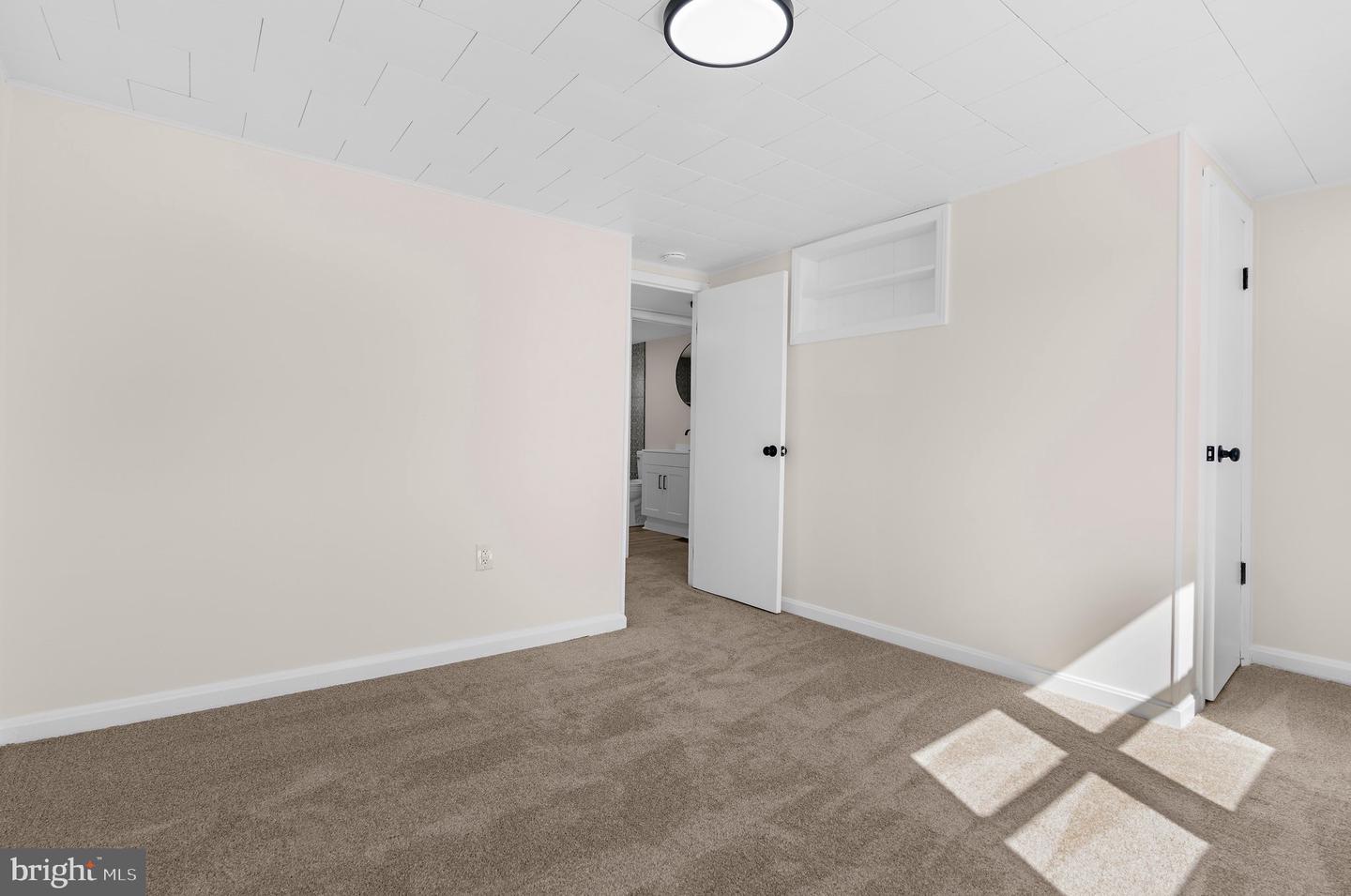 2906 Florida Ave Property Photo 37