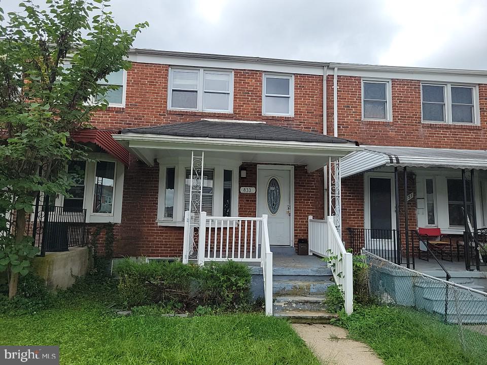 833 Arncliffe Rd Property Photo 1