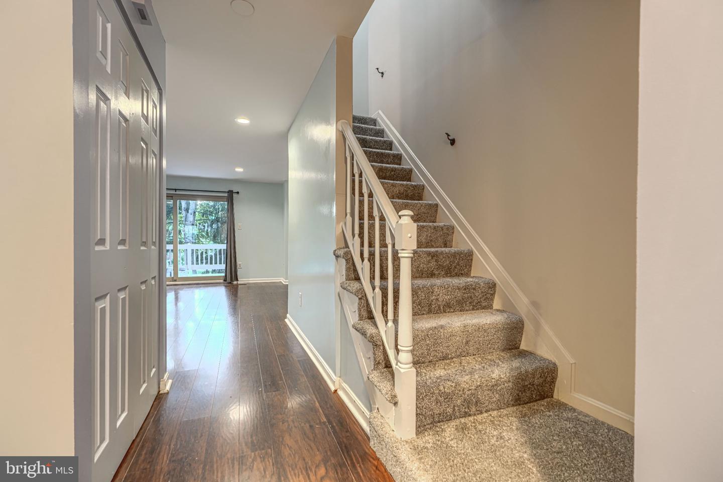 10 The Strand Property Photo 4