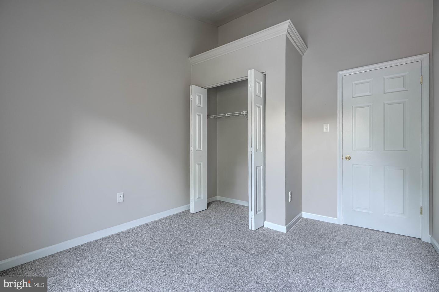 10 The Strand Property Photo 17