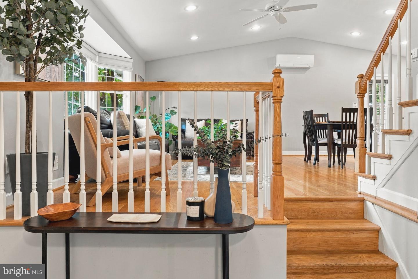 2306 Wuthering Rd Property Photo 3