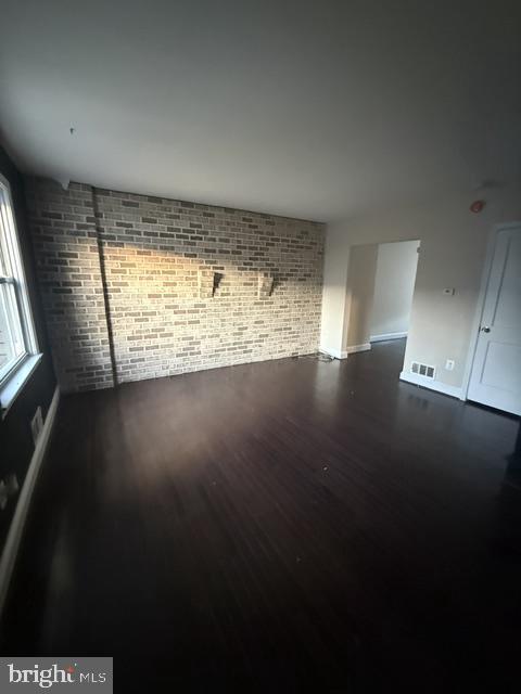 2136 Redthorn Rd Property Photo 2