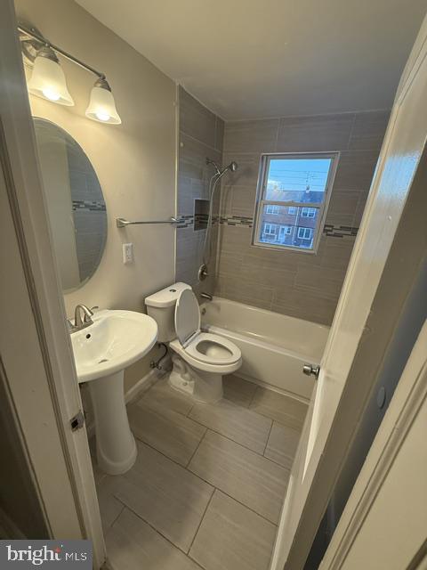 2136 Redthorn Rd Property Photo 13