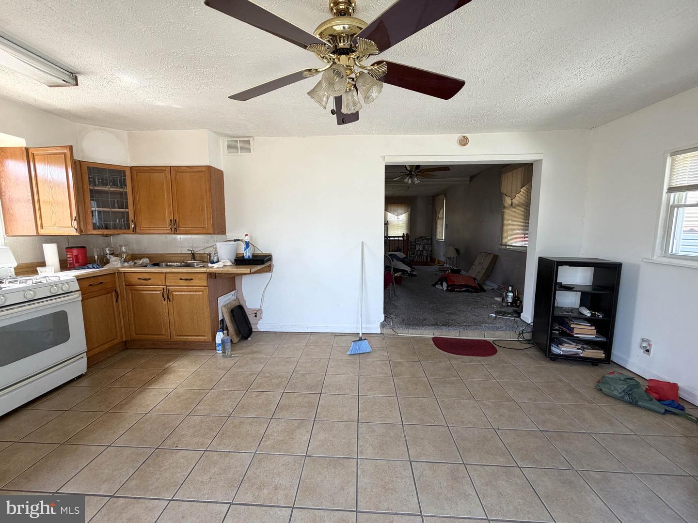 101 Delmar Ave Property Photo 7