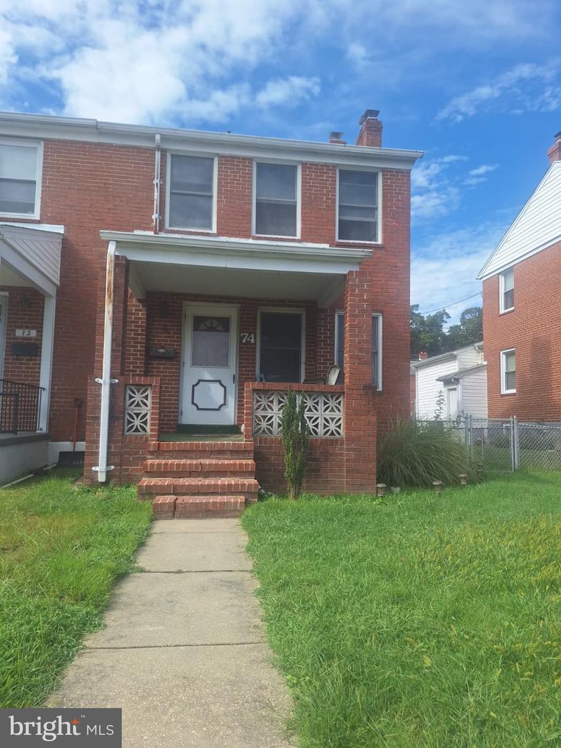 74 STEMMERS RUN Property Photo 1