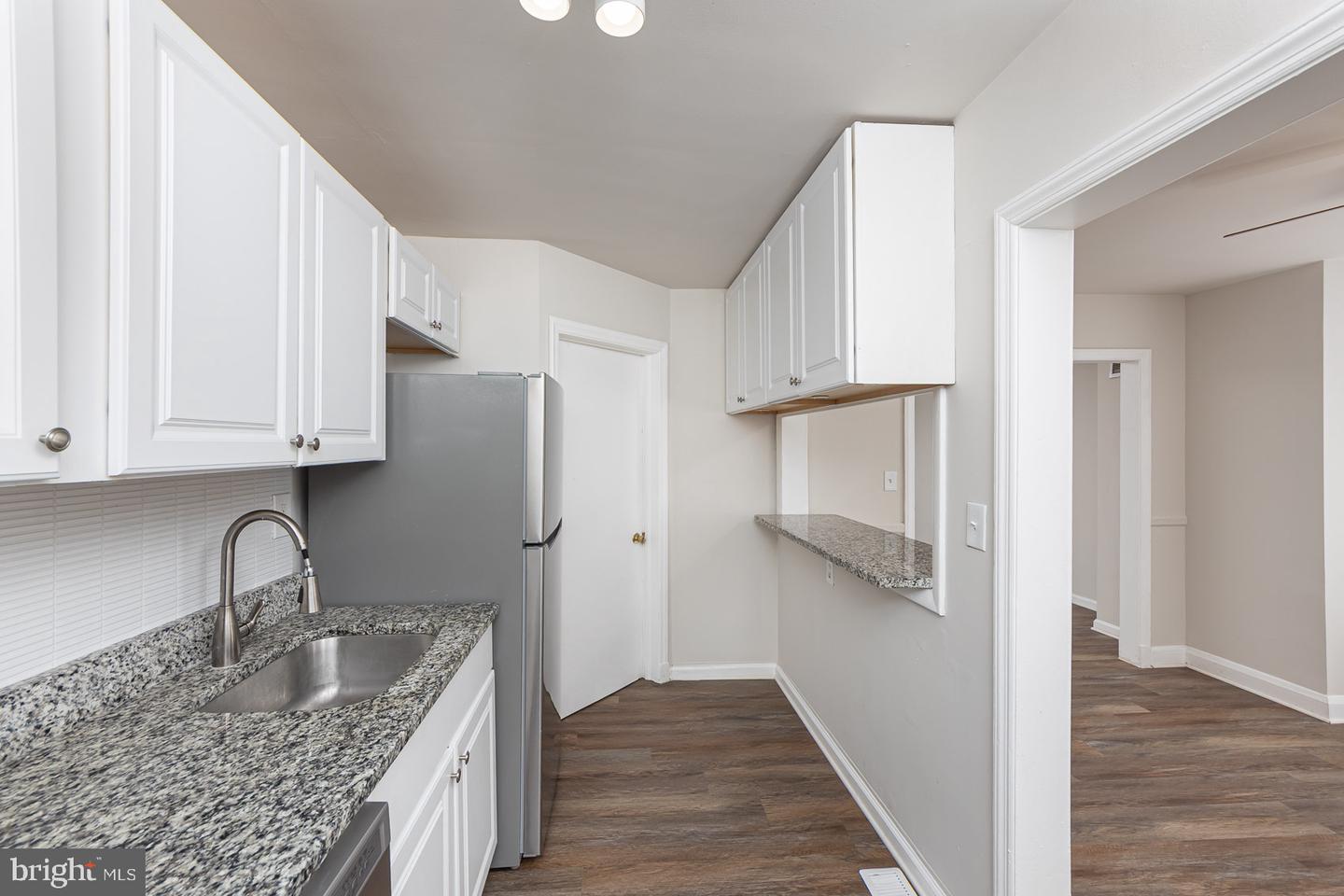 8627 Willow Oak Rd Property Photo 6