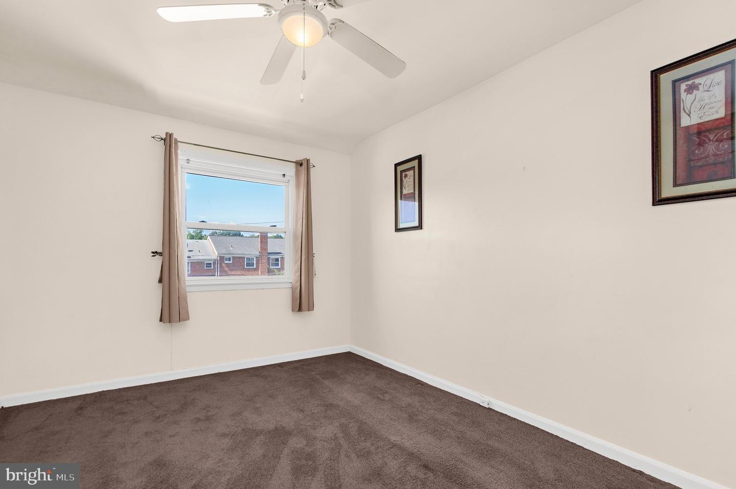 4418 Norfen Rd Property Photo 15