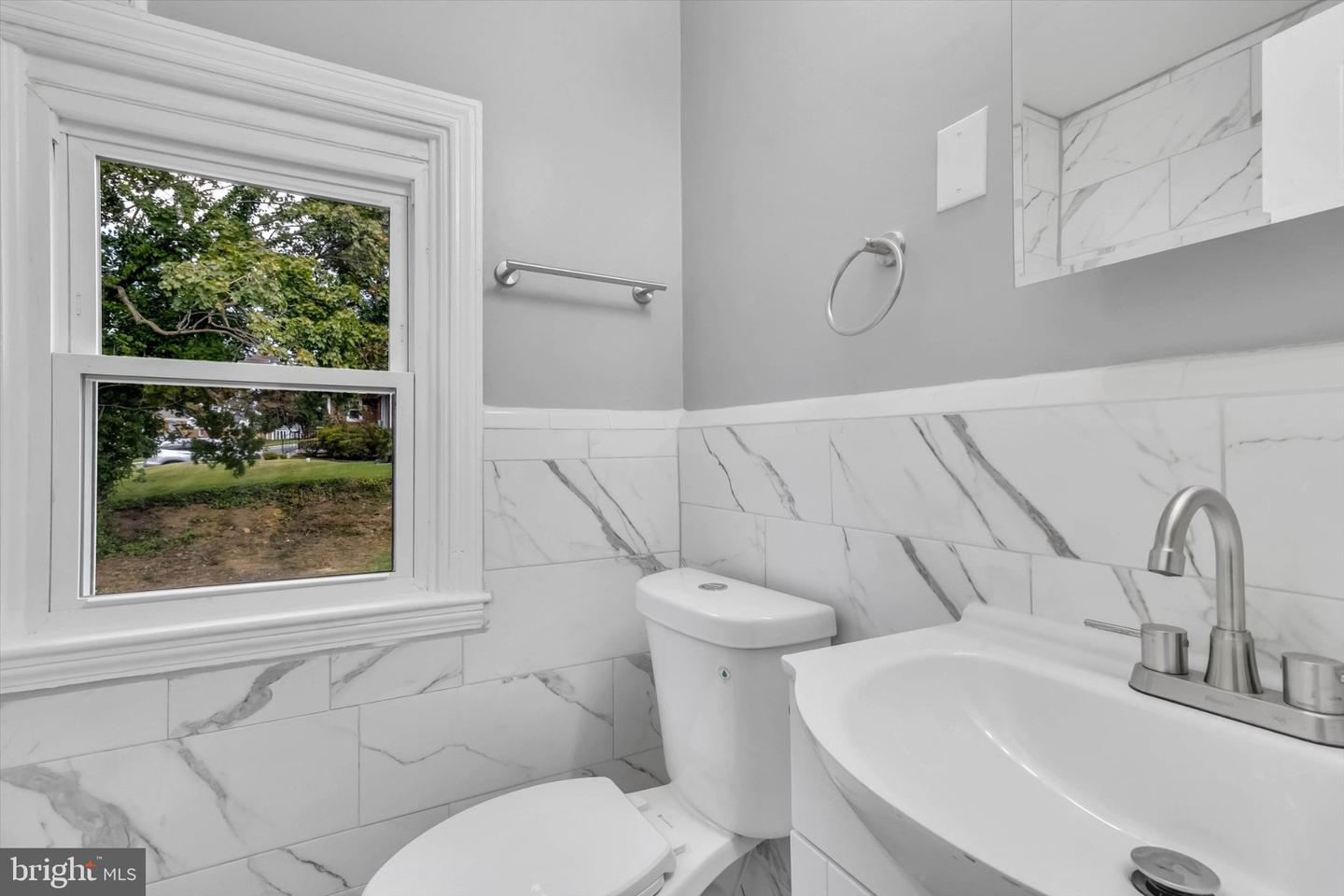 574 Edmondson Property Photo 24