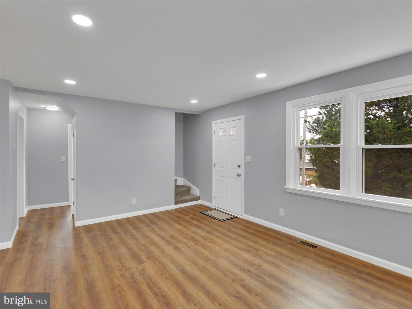 574 Edmondson Property Photo 53