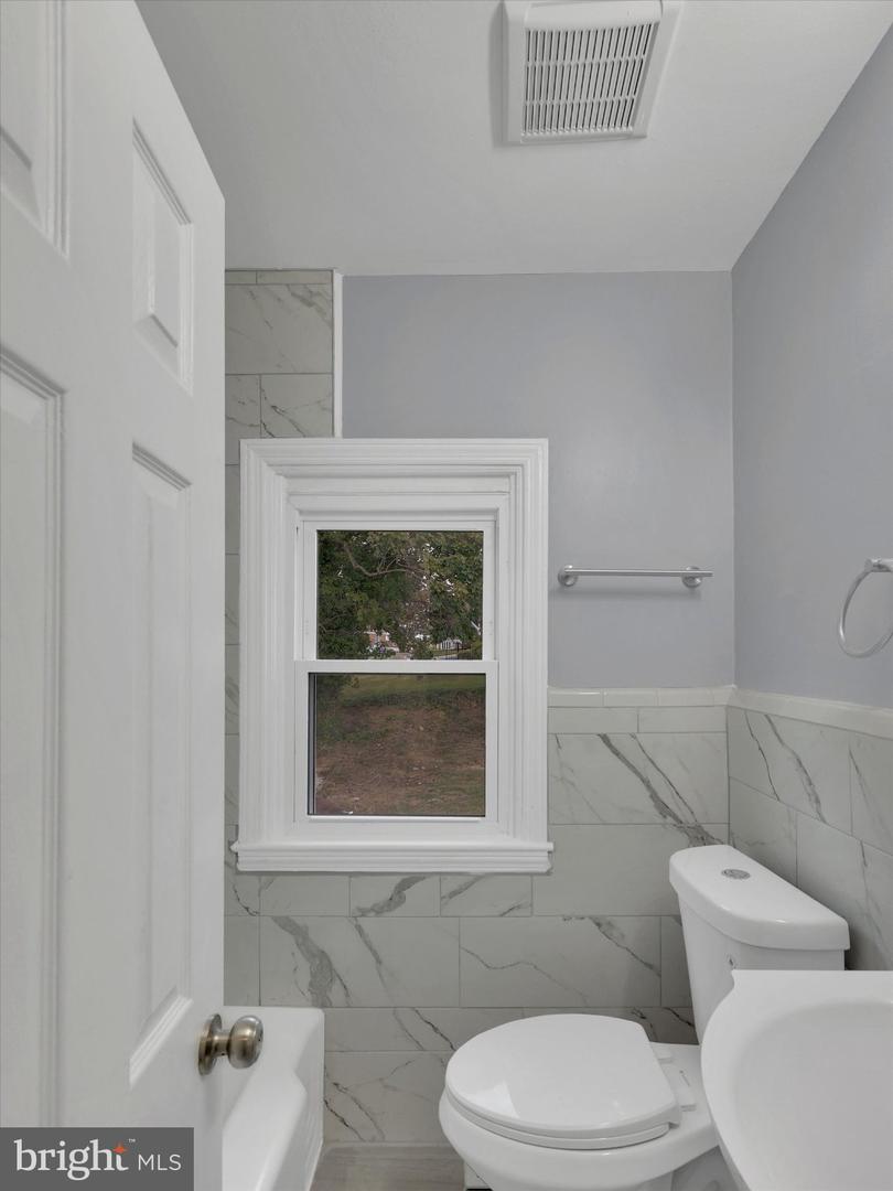 574 Edmondson Property Photo 71