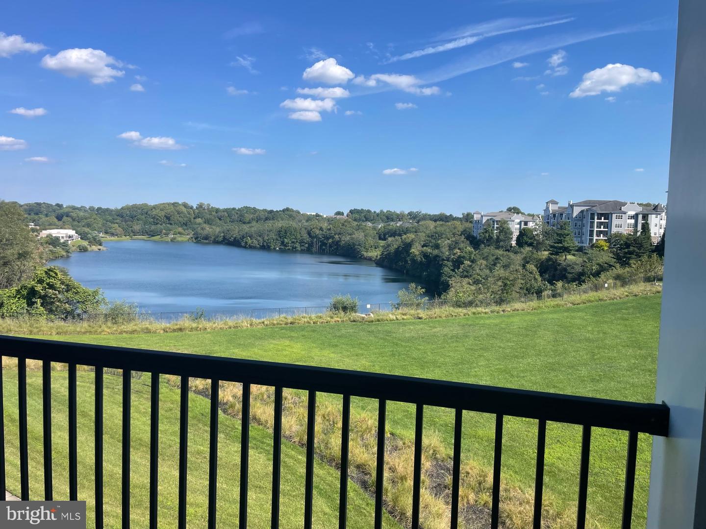 3100 STONE CLIFF DR #206 Property Photo 1