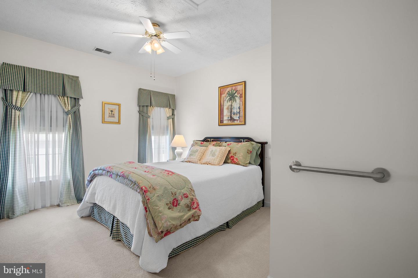 2 Brook Farm Ct #2k Property Photo 15