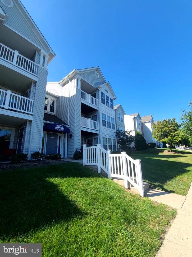 4553 ASPEN MILL RD #4553 Property Photo 1